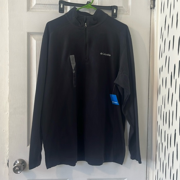 Men’s Columbia quarter zip. Size Large. Color is black. - Picture 1 of 4